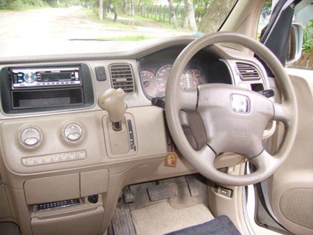 2001 Honda Stepwgn