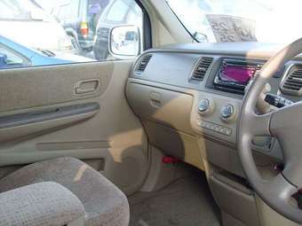 2001 Honda Stepwgn Photos