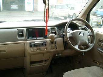 2001 Honda Stepwgn Photos