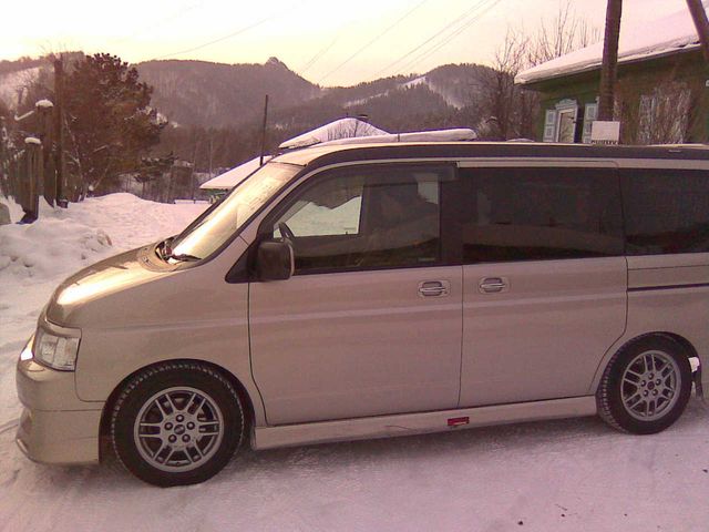 2002 Honda Stepwgn