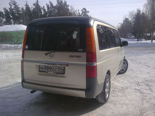 2002 Honda Stepwgn