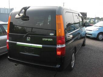 2002 Honda Stepwgn Pictures