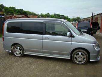 2002 Honda Stepwgn Photos