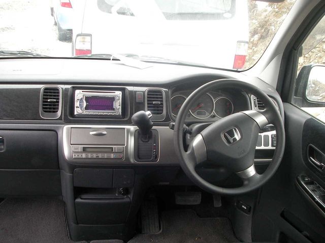 2003 Honda Stepwgn