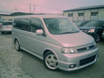 2003 Honda Stepwgn Photos