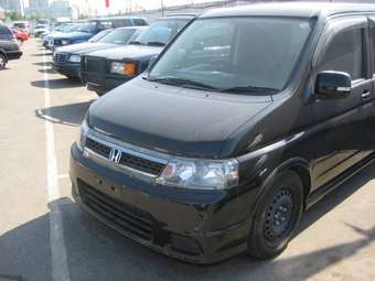 2003 Honda Stepwgn Pictures