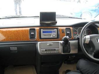 2003 Honda Stepwgn Photos
