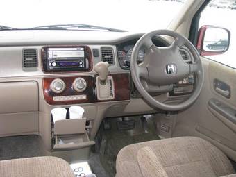 2003 Honda Stepwgn Photos