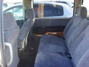 2003 Honda Stepwgn Images