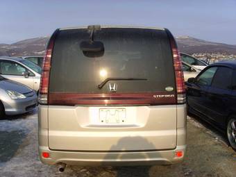 2003 Honda Stepwgn Pics