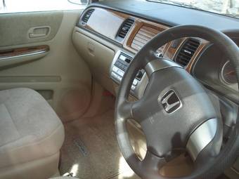 2003 Honda Stepwgn Photos