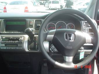 2003 Honda Stepwgn Pictures