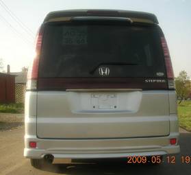 2003 Honda Stepwgn Pictures