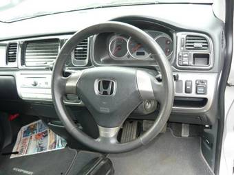 2003 Honda Stepwgn Pictures