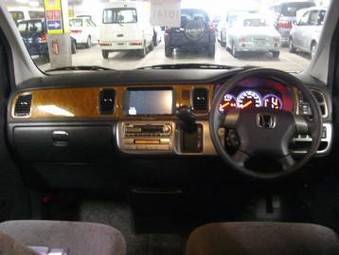 2004 Honda Stepwgn Photos