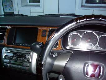 2004 Honda Stepwgn Photos