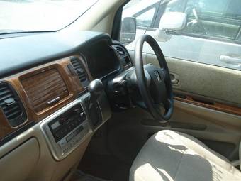 2004 Honda Stepwgn Pictures