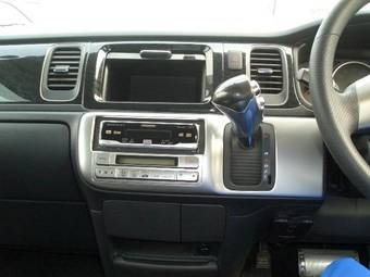 2004 Honda Stepwgn Photos