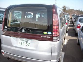2004 Honda Stepwgn Pics