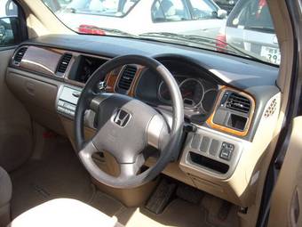 2004 Honda Stepwgn Pictures