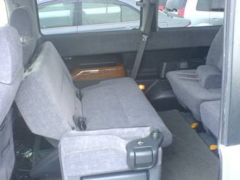 2004 Honda Stepwgn Pictures