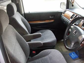 2004 Honda Stepwgn Pictures