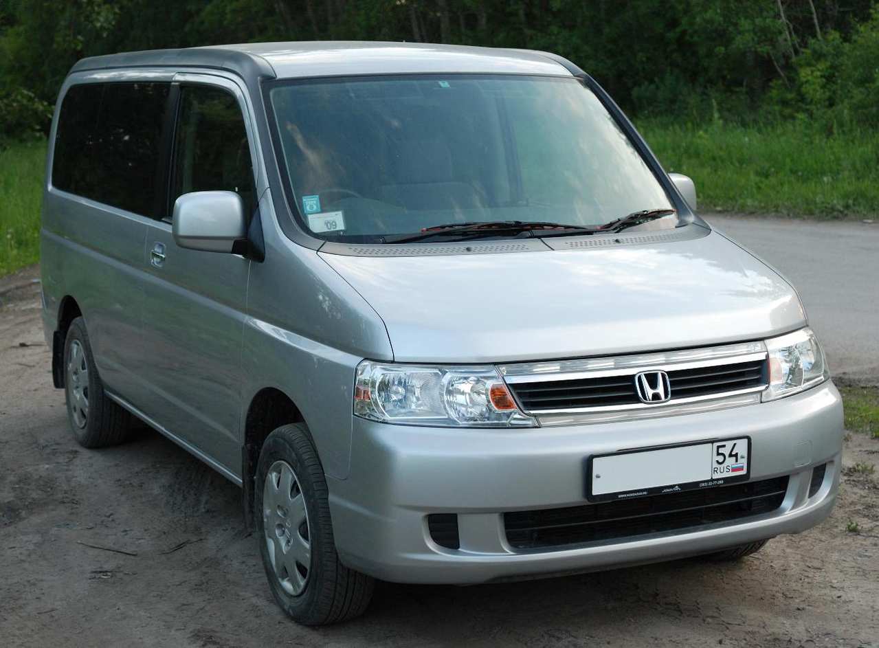 Honda stepwgn 2004