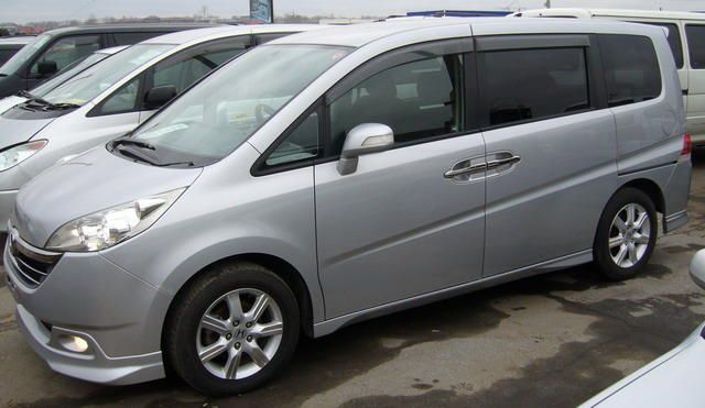 2005 Honda Stepwgn