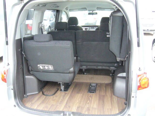 2005 Honda Stepwgn