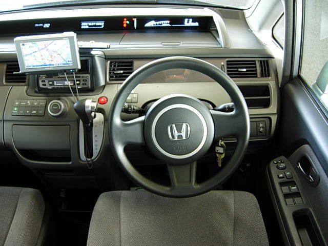 2005 Honda Stepwgn