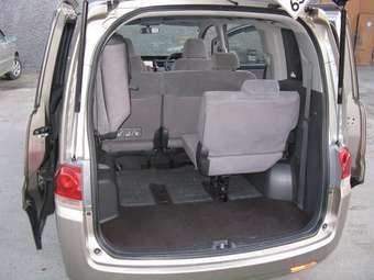 2005 Honda Stepwgn Pictures