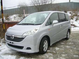 2005 Honda Stepwgn Photos