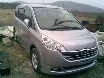 2005 Honda Stepwgn Photos