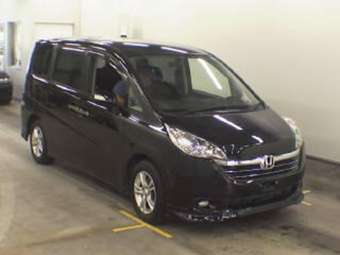 2005 Honda Stepwgn Photos