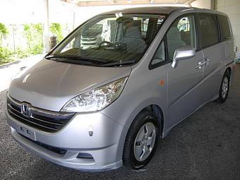 2005 Honda Stepwgn Photos