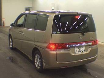 2005 Honda Stepwgn Pictures