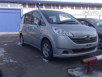 2005 Honda Stepwgn Pictures