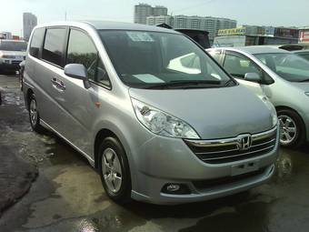2005 Honda Stepwgn Photos
