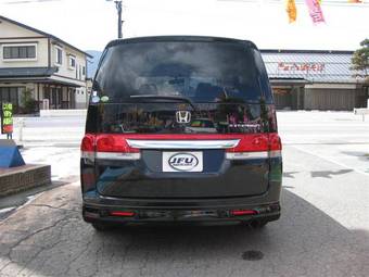2005 Honda Stepwgn Photos