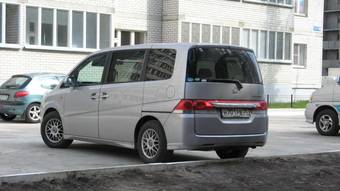 2005 Honda Stepwgn Pictures