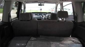 2005 Honda Stepwgn Pictures