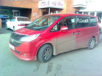 2005 Honda Stepwgn Pictures