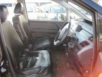2006 Honda Stepwgn Photos