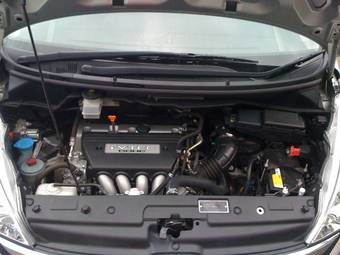 2006 Honda Stepwgn Images