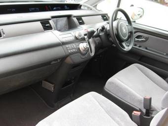 2007 Honda Stepwgn Pictures
