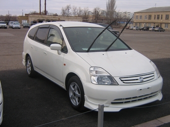2000 Honda Stream