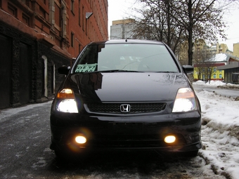 2000 Honda Stream