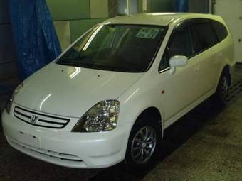 2000 Honda Stream