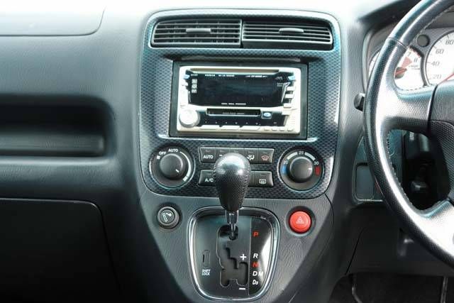 2000 Honda Stream