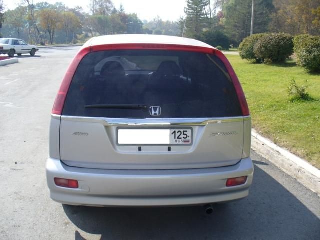 2000 Honda Stream